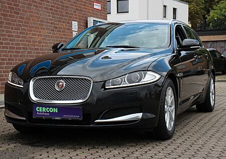 Jaguar XF Sportbrake 2.2 Diesel 1HAND LEDER NAVI KAMERA