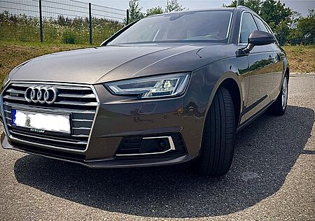 Audi A4 2.0 TFSI S tronic quattro sport Avant sport