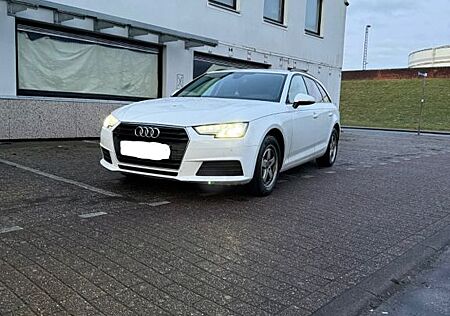 Audi A4 35 TDI S tronic Avant -
