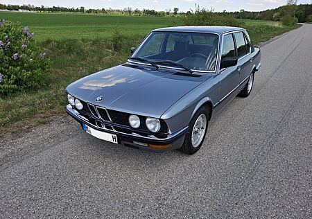 BMW 528i E28 H-Zul. Klima rostfrei+unverbastelt