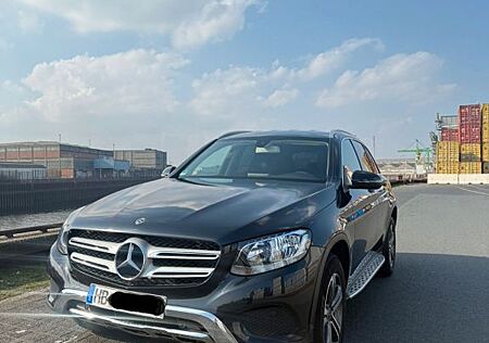 Mercedes-Benz GLC 250 4MATIC Autom. -