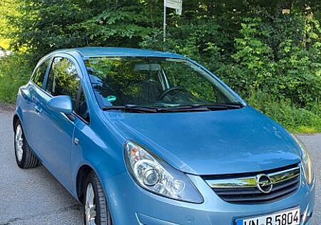Opel Corsa D mit neuem Tüv