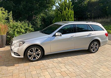 Mercedes-Benz E 220 CDI