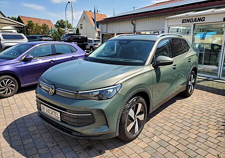 VW Tiguan Volkswagen 2.0 TDI Life*DesignPak*AHZV*5JGar*RearAs*