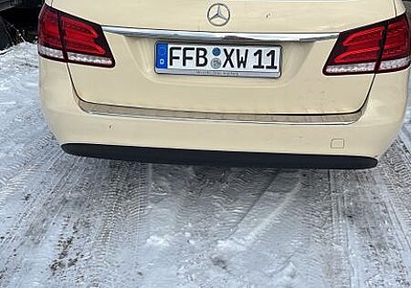Mercedes-Benz E 200 BlueTEC T -