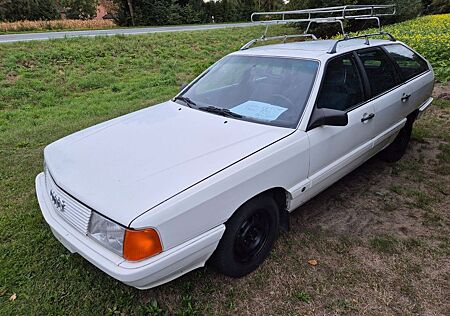 Audi 100