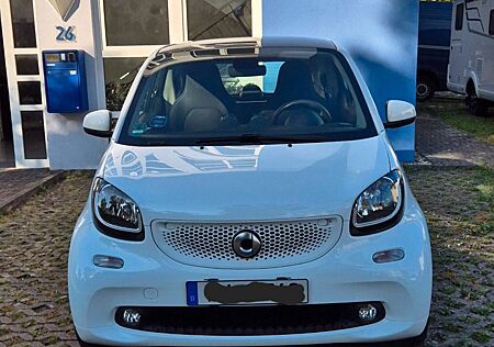 Smart ForTwo 453 Standheizung Gps Shz Pano Kamera Navi