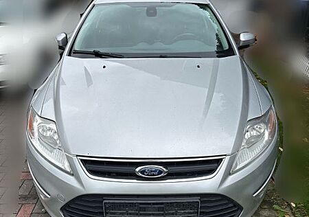 Ford Mondeo 2,0TDCi 103kW Titanium Turnier PowerS...