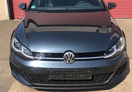 VW Golf Volkswagen 2.0 TDI DSG GTD GTD