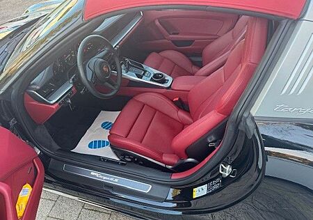 Porsche 911 Urmodell 911 / 992 Targa 4 S /LED/ 1 .Hand/ 4.789 km/