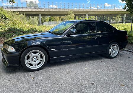 BMW 328i E36 Coupe M Sport Edition Sonderausstattung