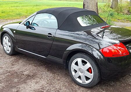 Audi TT Roadster 1.8T 132 kW -