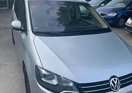 VW Sharan Volkswagen 2.0 TDI DSG 130kW BMotion Tech Highli...