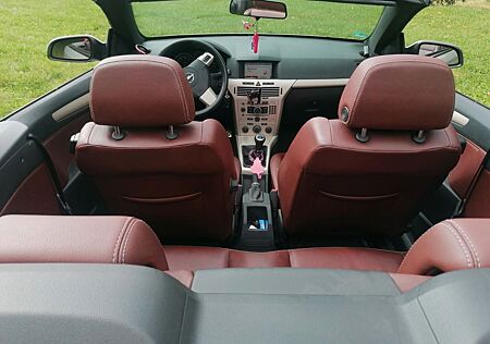 Opel Astra 1.6 TWINPORT Edition Edition