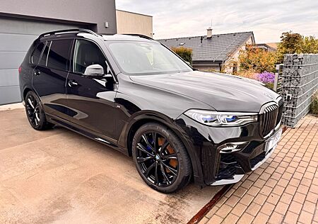 BMW X7 M50d /SOFTCLOSE/LASER/7 SITZER/KAMERA/HUD