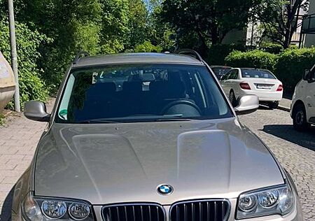 BMW X3 xDrive18d -