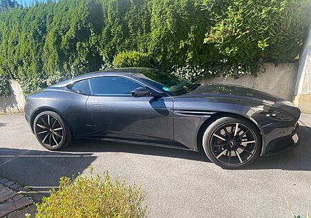 Aston Martin DB11 4.0 V8 - Garantie 07/26, Soundopt, NP 230T€