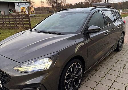 Ford Focus 1,5 EcoBoost 134kW ST-Line Turnier ST-Line