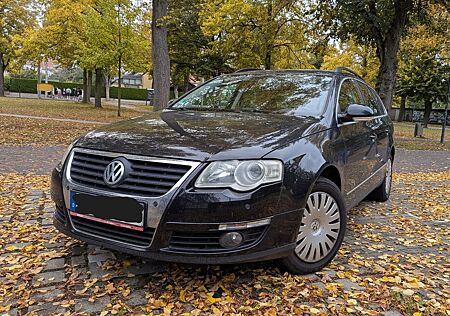VW Passat Variant Volkswagen 1.6 FSI Trendline