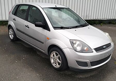 Ford Fiesta 1.3 44 kW Ambiente Ambiente