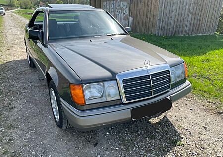 Mercedes-Benz 230 W124 Coupé