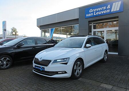 Skoda Superb Combi 1.8TSI DSG STYLE+ ACC PANO AHK 17"