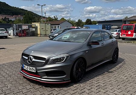 Mercedes-Benz A 250 AMG Line DCT AMG Line