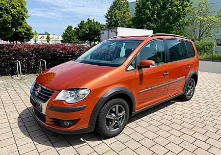 VW Touran Volkswagen 2.0 TDI DSG CROSS Automatik AHK Klima PDC