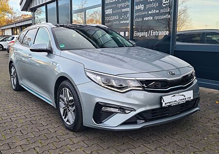 Kia Optima SW Spirit Hybrid - ASSISTS - PANO - AHK