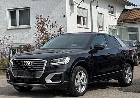 Audi Q2 SPORT*STANDH.*HEAD-UP*GARANTIE*8-FACH*