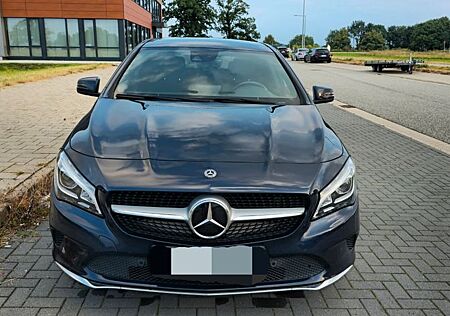 Mercedes-Benz CLA 220 Shooting Brake CLA 220 d DCT Shootin...