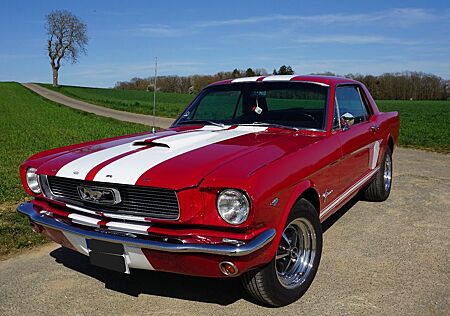 Ford Mustang BJ. 1966 H-Kennzeichen