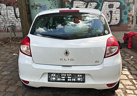 Renault Clio Dynamique dCi 85 FAP Eco2 Dynamique