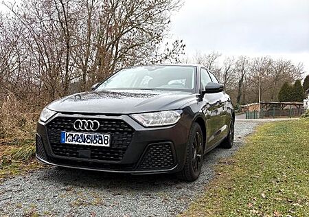 Audi A1 30 TFSI Sportback -