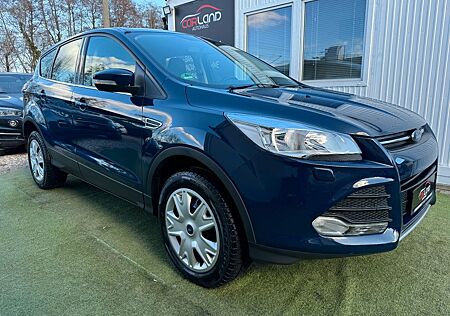 Ford Kuga Trend -1.Hand-Scheckheft-30tkm!