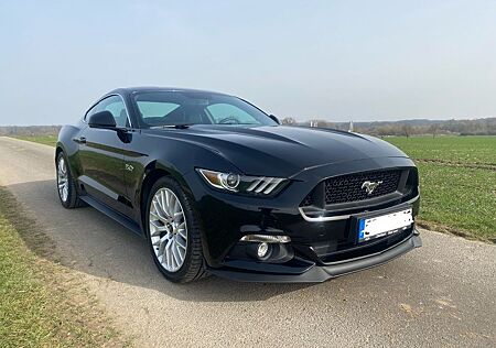 Ford Mustang GT 5.0 | EU | 53tkm | TÜV+Serv. neu | Borla | P2