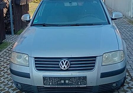 VW Passat Variant Volkswagen 1.9TDI 74kW Comfortline Famil...
