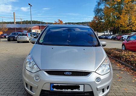 Ford S-Max 2,3 Titanium 6-tronic Titanium