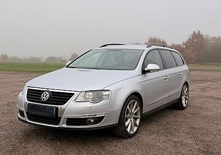 VW Passat Variant Volkswagen 2.0 TDI DPF DSG 125kW Highlin...