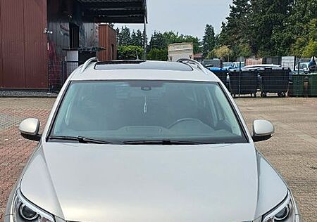 VW Tiguan Volkswagen Sport & Style 4Motion/1Hand/SHG /