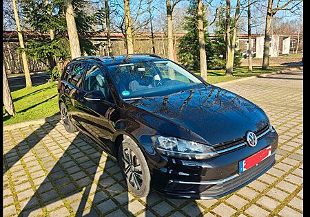 VW Golf Volkswagen 1.0 TSI OPF UNITED Variant UNITED