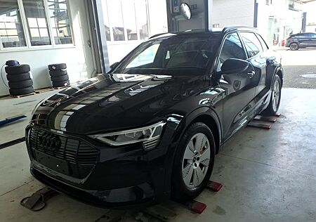 Audi e-tron 55 ADVANVED ALL-BLACK 21Z./ACC/SIDE/MTRX