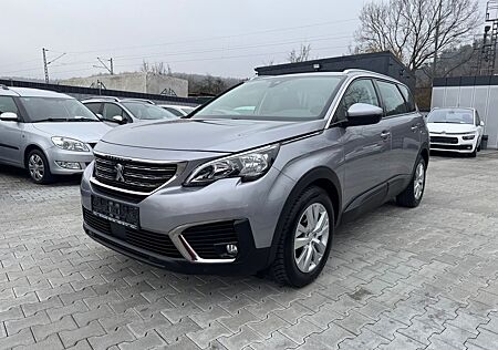 Peugeot 5008 Active 1.2 96 kW Business / 7 Sitzer / Navi