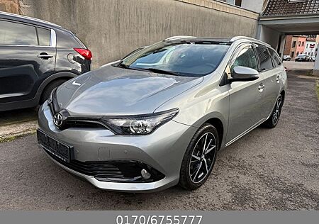 Toyota Auris Touring Sports Team D *Navi/R-Kamera*