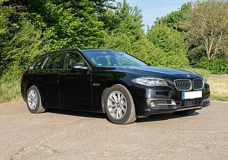 BMW 530d Touring Automatik - HeadUp-AHK-Leder