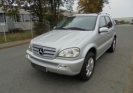 Mercedes-Benz ML 270 CDI Final Edition 1. Hand
