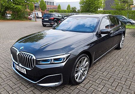 BMW 750 i xDrive 390kw *Top-Ausstattung!