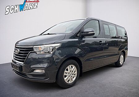 Hyundai H-1 Starex
