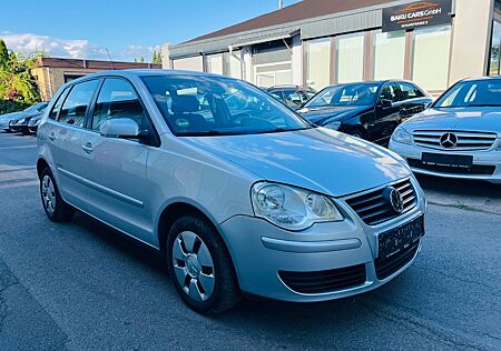 VW Polo Volkswagen IV United