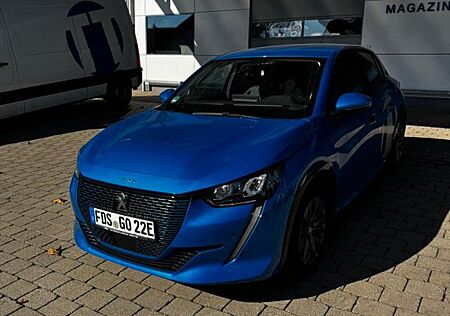 Peugeot 208 E Allure - Keyless, 3D-Navi, Carplay, Sitzh